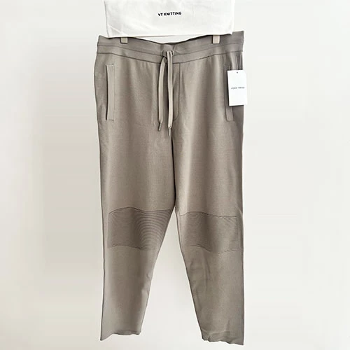 Pants eachtraíochta lasmuigh