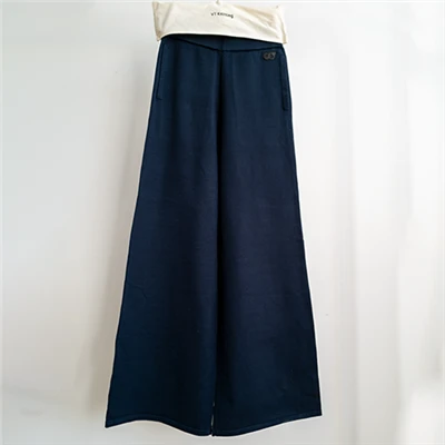 Pants Gúna Cniotála na bhFear