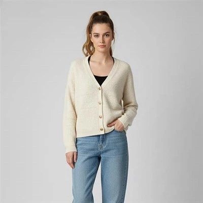Olann Cáilíochta Cardigan
