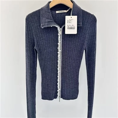 Cóta dearthóra na mban trendy